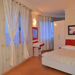 Royal Gaz Hotel